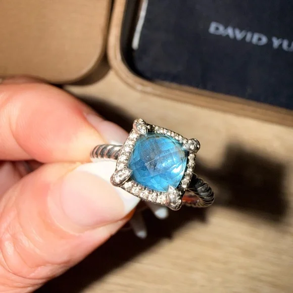 David Yurman Petite Chatelaine Pave Bezel Ring - Picture 3 of 8